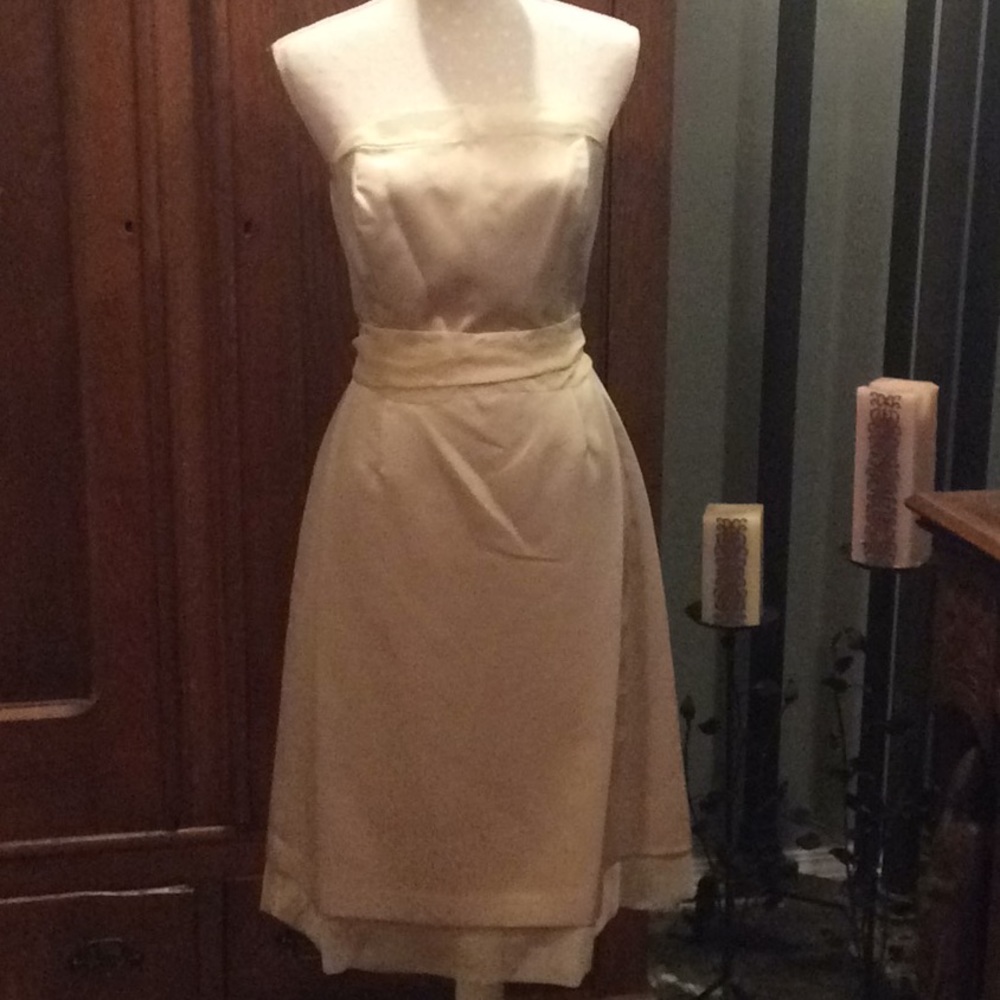 Simple tan strapless dress w/ sheer accents sz 12